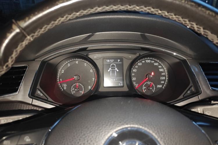 Used Volkswagen Passat 2016 330TSI DSG Luxury Edition Instrument Cluster