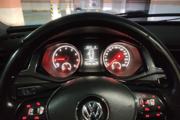 Used Volkswagen Passat 2016 330TSI DSG Luxury Edition Instrument Cluster