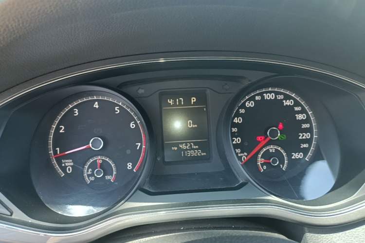 Used Volkswagen Passat 2016 1.8T Government Procurement Version (CEA Engine + 6AT) Instrument Cluster