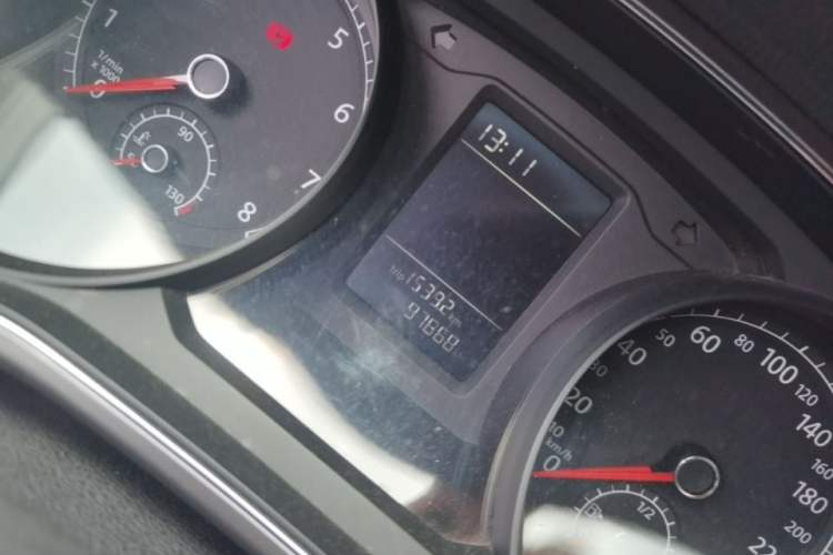 Used Volkswagen Passat 2016 1.8T Government Procurement Version (CEA Engine + 6AT) Instrument Cluster