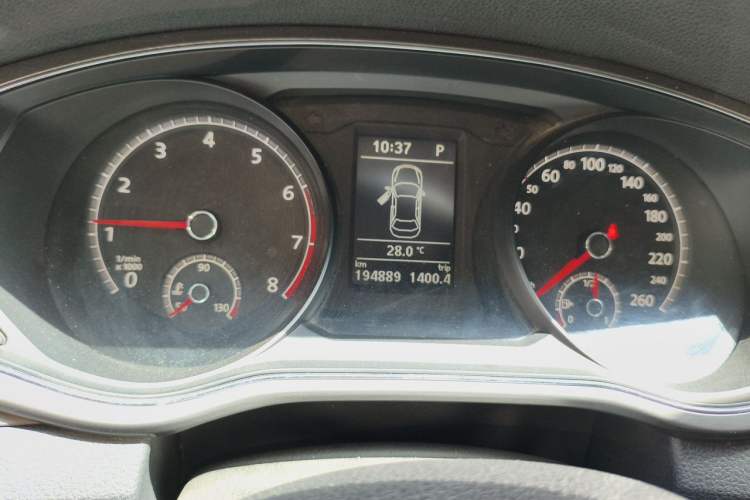 Used Volkswagen Passat 2016 330TSI DSG Luxury Edition Instrument Cluster