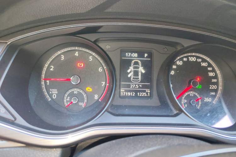 Used Volkswagen Passat 2016 330TSI DSG Luxury Edition Instrument Cluster