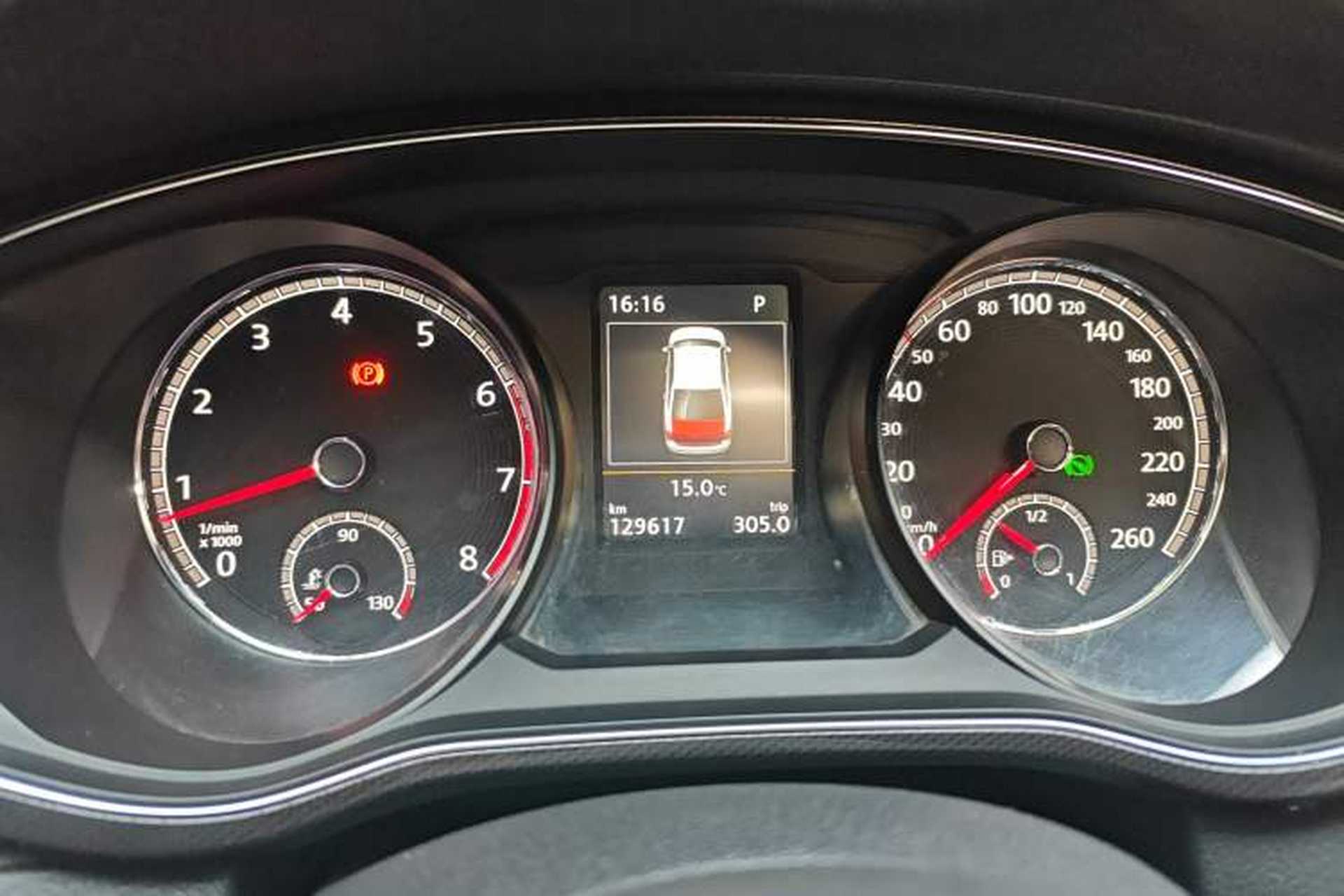 Used Volkswagen Passat 2016 330TSI DSG Prestige Edition Instrument Cluster