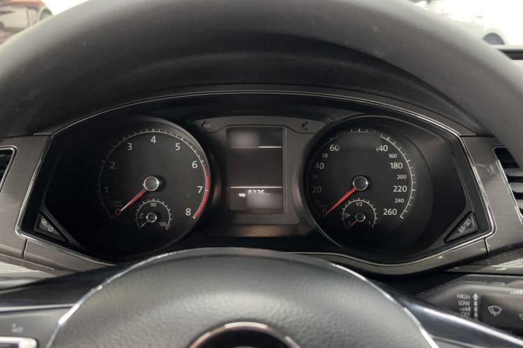 Used Volkswagen Passat 2016 1.8T Government Procurement Version (CEA Engine + 6AT) Instrument Cluster