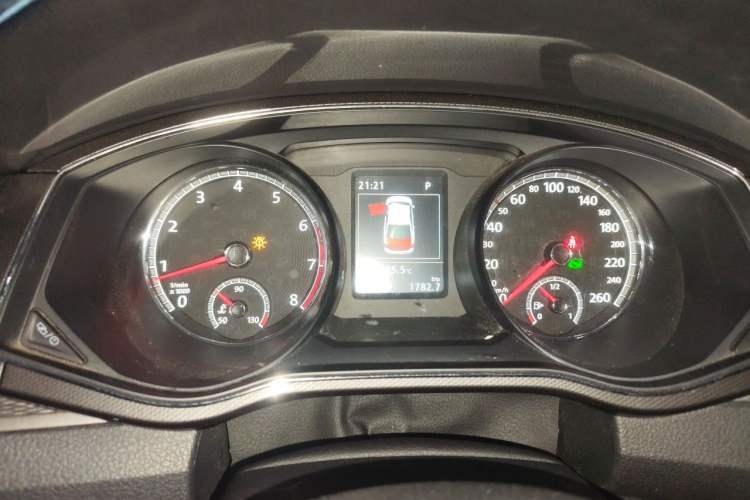 Used Volkswagen Passat 2016 380TSI DSG Prestige Edition Instrument Cluster