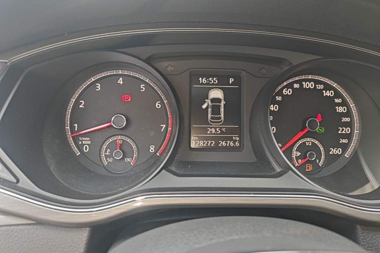 Used Volkswagen Passat 2016 330TSI DSG Luxury Edition Instrument Cluster