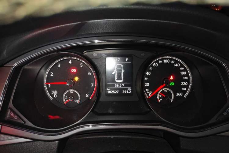 Used Volkswagen Passat 2016 330TSI DSG Luxury Edition Instrument Cluster
