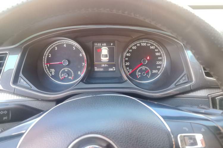 Used Volkswagen Passat 2016 330TSI DSG Prestige Edition Instrument Cluster