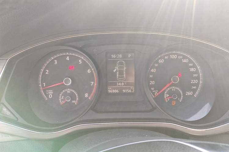 Used Volkswagen Passat 2016 280TSI DSG Prestige Edition Instrument Cluster