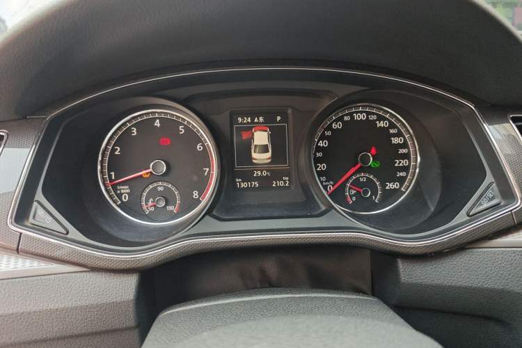 Used Volkswagen Passat 2016 330TSI DSG Prestige Edition Instrument Cluster