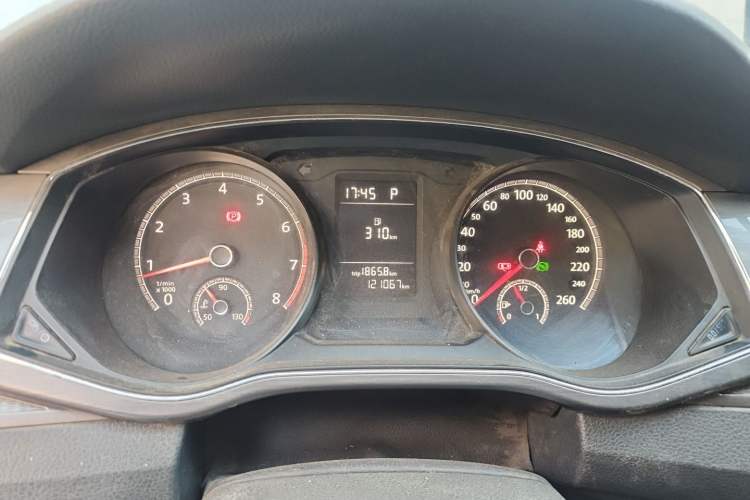 Used Volkswagen Passat 2016 330TSI DSG Luxury Edition Instrument Cluster
