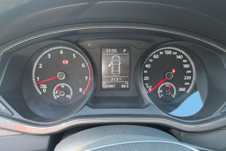 Used Volkswagen Passat 2016 330TSI DSG Luxury Edition Instrument Cluster