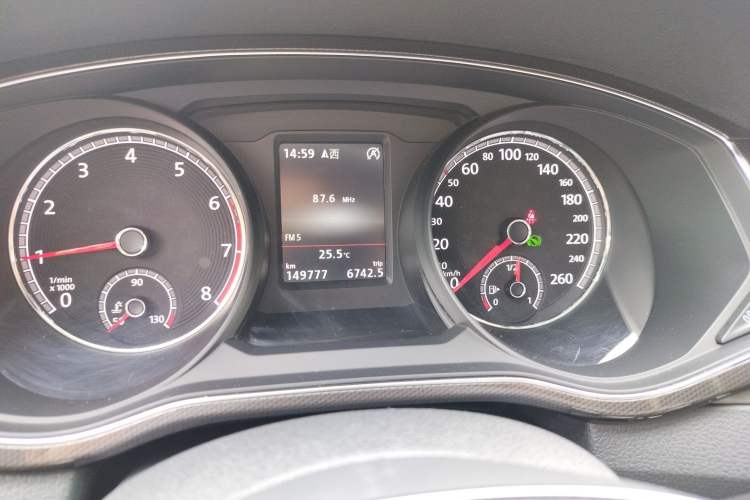 Used Volkswagen Passat 2016 330TSI DSG Prestige Edition Instrument Cluster