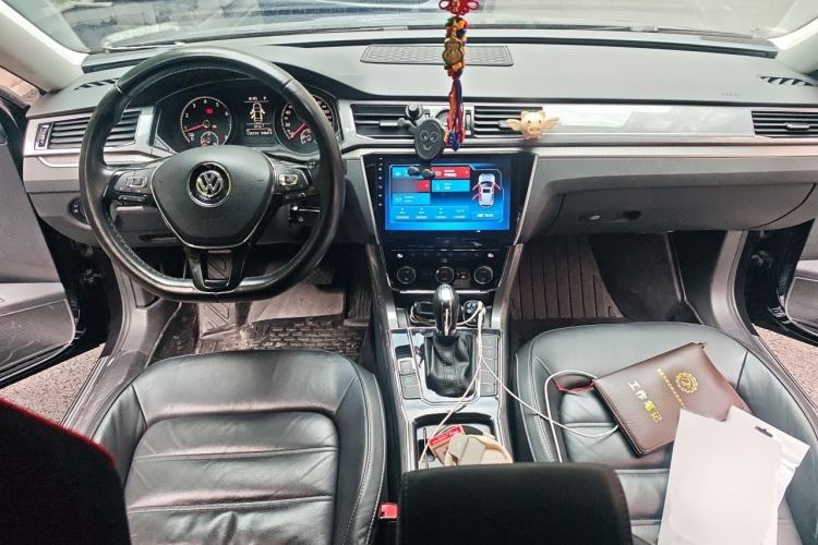Used Volkswagen Passat 2016 280TSI DSG Prestige Edition Interior 2