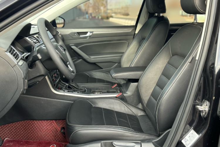Used Volkswagen Passat 2016 1.8T Government Procurement Version (CEA Engine + 6AT) Interior 2