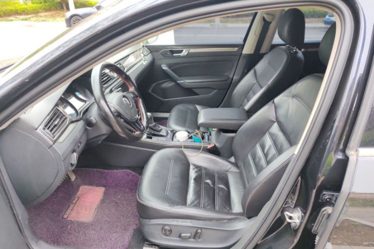 Used Volkswagen Passat 2016 330TSI DSG Prestige Edition Interior 2