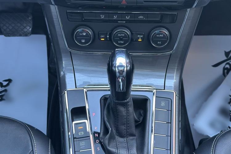 Used Volkswagen Passat 2016 1.8T Government Procurement Version (CEA Engine + 6AT) Interior 6
