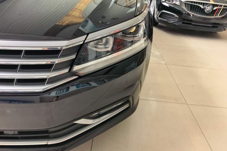 Used Volkswagen Passat 2016 330TSI DSG Prestige Edition Left Front Headlight
