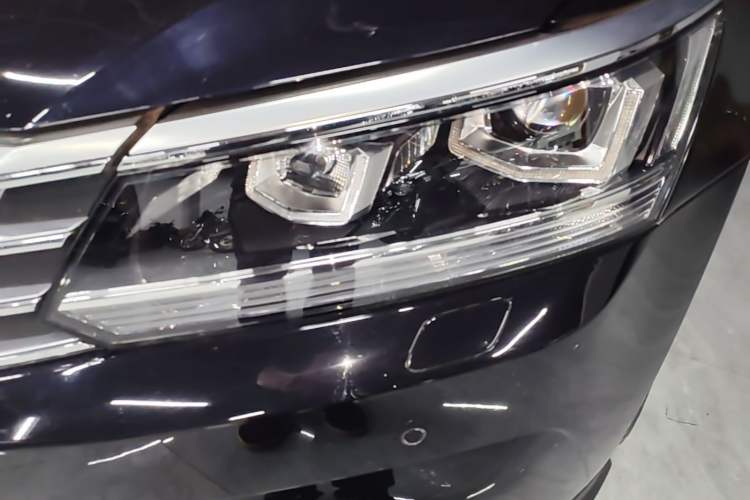 Used Volkswagen Passat 2016 330TSI DSG Prestige Edition Left Front Headlight
