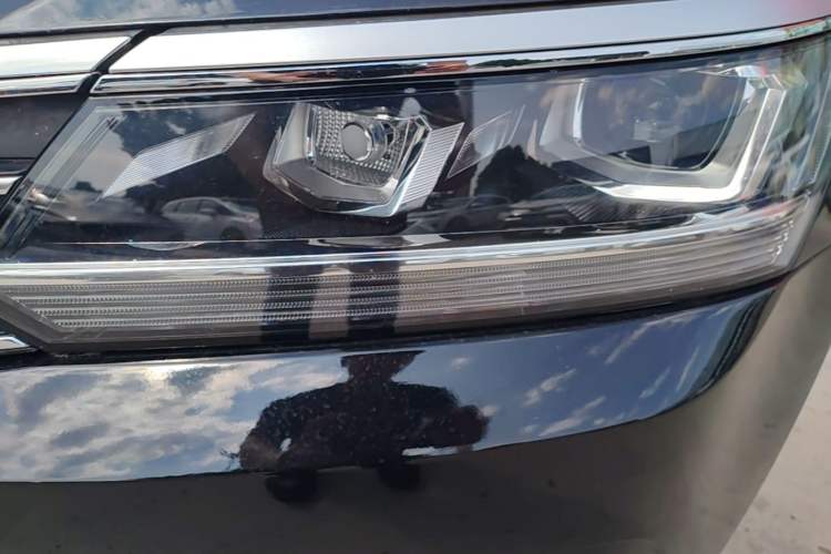 Used Volkswagen Passat 2016 330TSI DSG Luxury Edition Left Front Headlight
