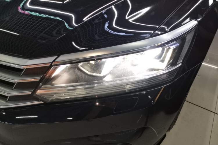 Used Volkswagen Passat 2016 330TSI DSG Prestige Edition Left Front Headlight