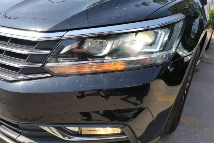 Used Volkswagen Passat 2016 1.8T Government Procurement Version (CEA Engine + 6AT) Left Front Headlight