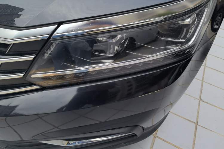 Used Volkswagen Passat 2016 330TSI DSG Luxury Edition Left Front Headlight
