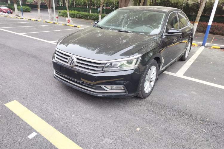 Used Volkswagen Passat 2016 330TSI DSG Prestige Edition Left Front Headlight