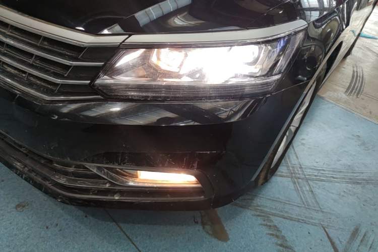 Used Volkswagen Passat 2016 1.8T Government Procurement Version (CEA Engine + 6AT) Left Front Headlight