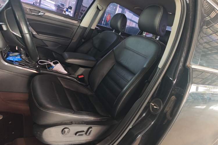 Used Volkswagen Passat 2016 380TSI DSG Prestige Edition Left Front Seat