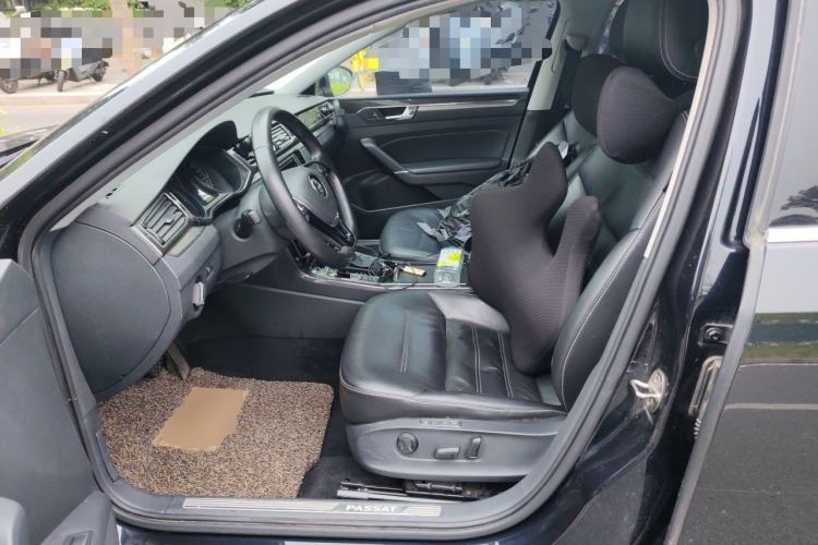Used Volkswagen Passat 2016 330TSI DSG Prestige Edition Left Front Seat