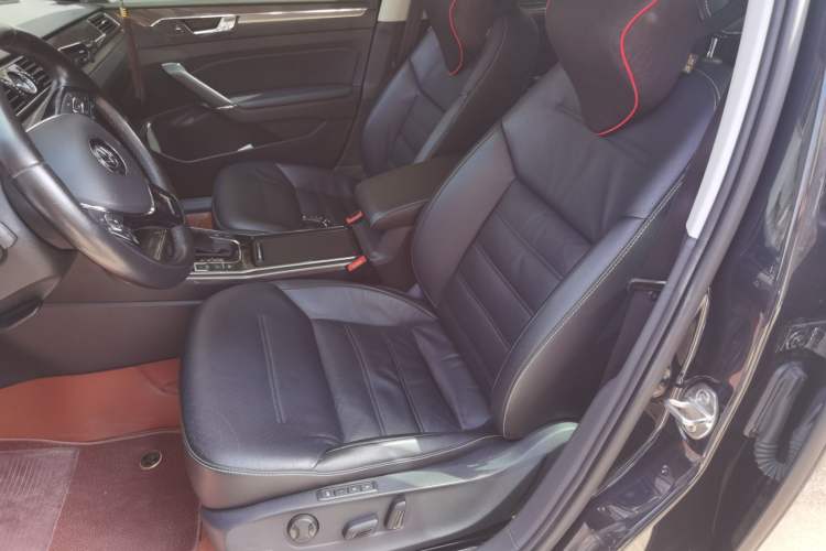 Used Volkswagen Passat 2016 330TSI DSG Prestige Edition Left Front Seat