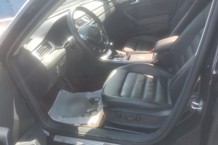 Used Volkswagen Passat 2016 280TSI DSG Prestige Edition Left Front Seat