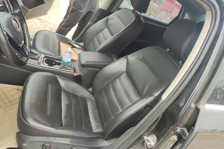 Used Volkswagen Passat 2016 330TSI DSG Prestige Edition Left Front Seat