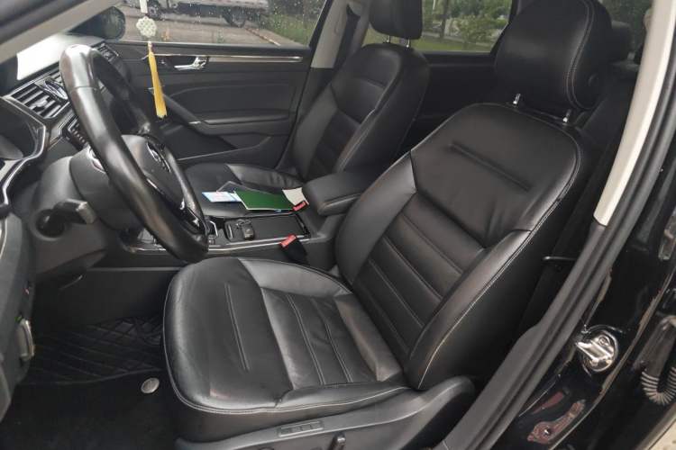 Used Volkswagen Passat 2016 330TSI DSG Prestige Edition Left Front Seat