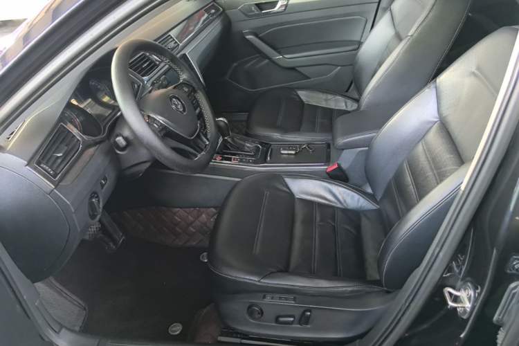 Used Volkswagen Passat 2016 330TSI DSG Prestige Edition Left Front Seat