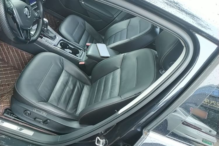 Used Volkswagen Passat 2016 330TSI DSG Prestige Edition Left Front Seat