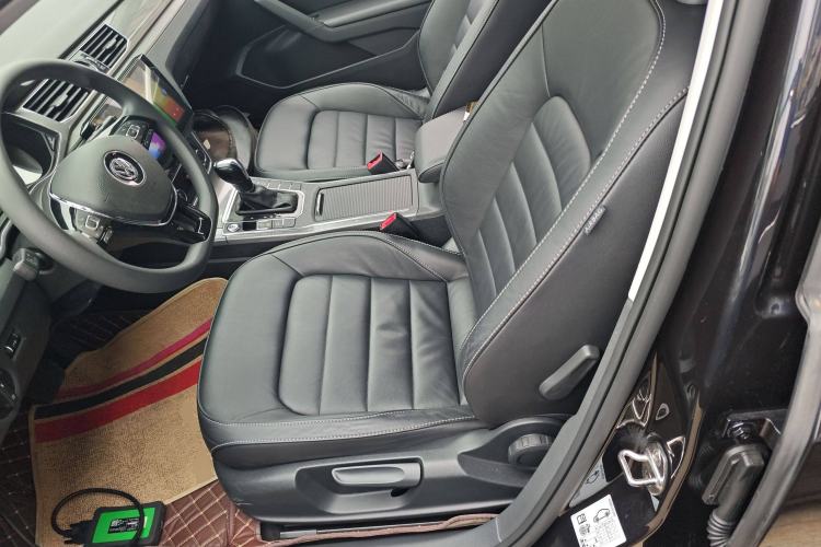 Used Volkswagen Passat 2016 1.8T Government Procurement Version (CEA Engine + 6AT) Left Front Seat