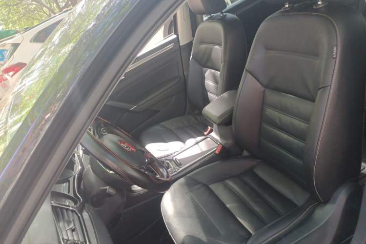 Used Volkswagen Passat 2016 330TSI DSG Prestige Edition Left Front Seat