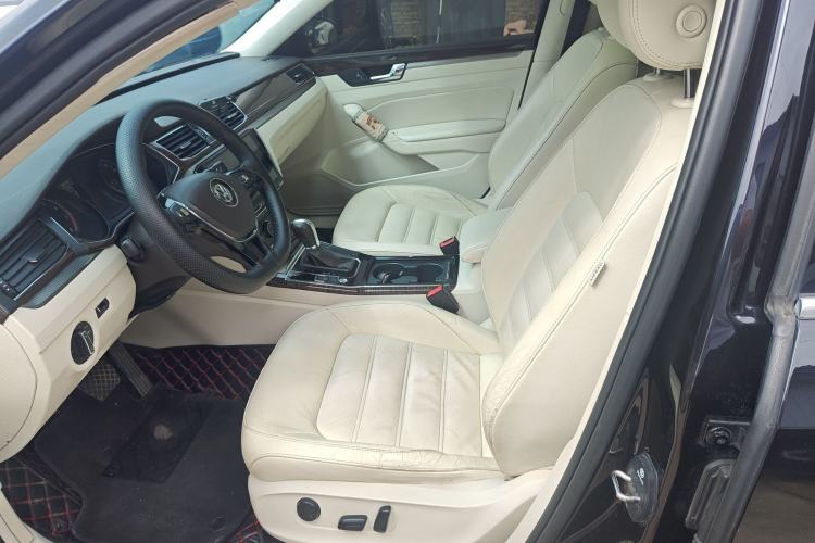 Used Volkswagen Passat 2016 280TSI DSG Prestige Edition Left Front Seat