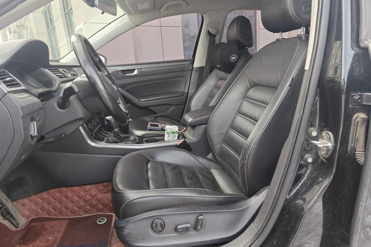 Used Volkswagen Passat 2016 280TSI DSG Prestige Edition Left Front Seat