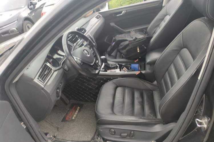 Used Volkswagen Passat 2016 280TSI DSG Prestige Edition Left Front Seat