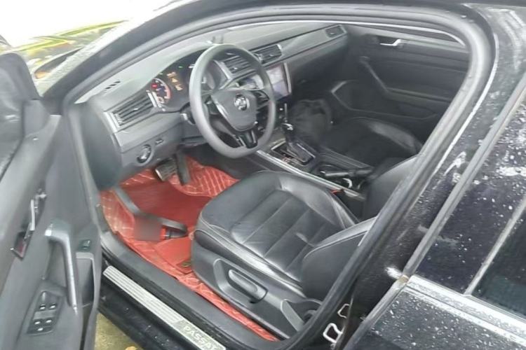 Used Volkswagen Passat 2016 1.8T Government Procurement Version (CEA Engine + 6AT) Left Front Seat