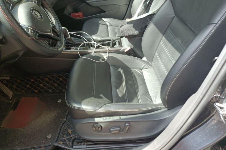 Used Volkswagen Passat 2016 330TSI DSG Prestige Edition Left Front Seat