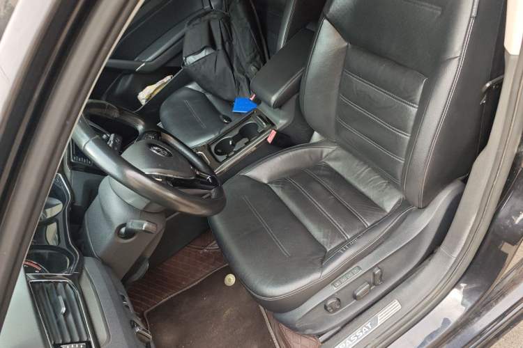 Used Volkswagen Passat 2016 330TSI DSG Prestige Edition Left Front Seat