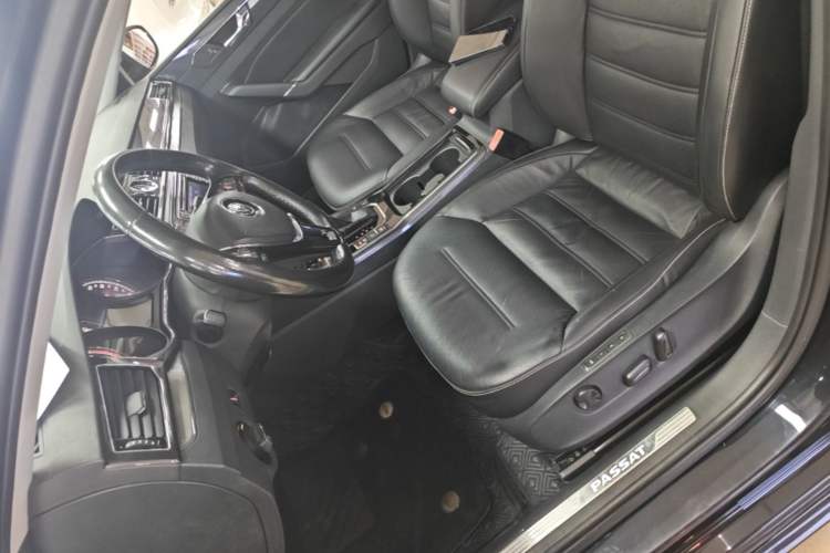 Used Volkswagen Passat 2016 330TSI DSG Prestige Edition Left Front Seat