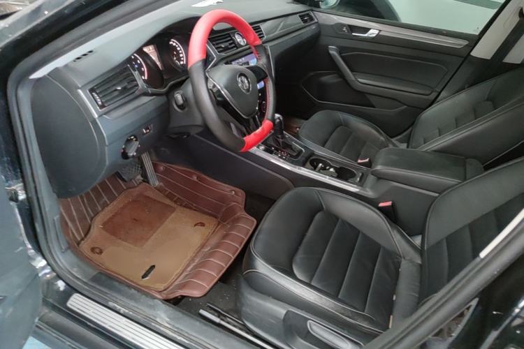 Used Volkswagen Passat 2016 1.8T Government Procurement Version (CEA Engine + 6AT) Left Front Seat