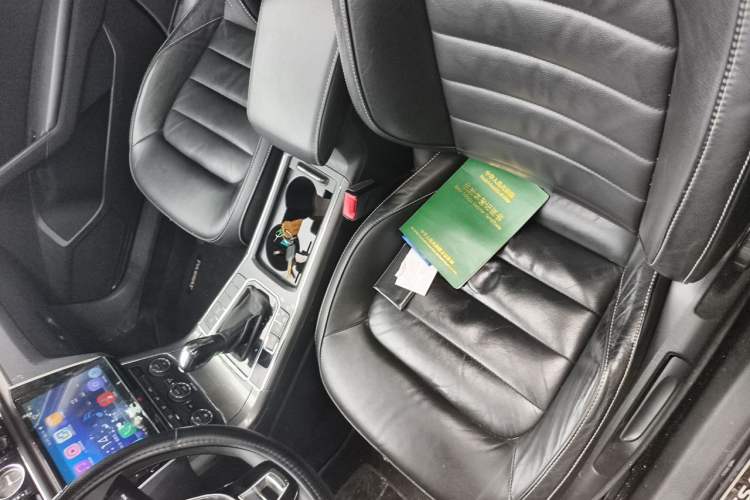 Used Volkswagen Passat 2016 330TSI DSG Luxury Edition Left Front Seat
