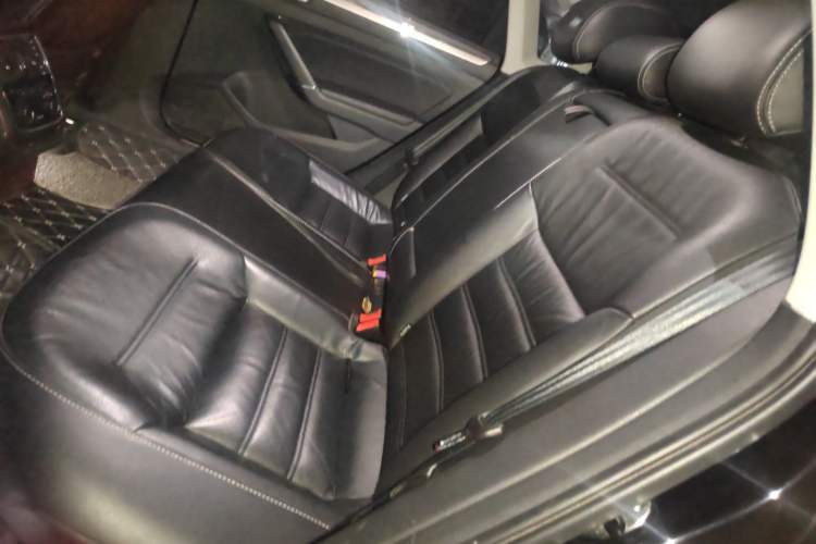 Used Volkswagen Passat 2016 330TSI DSG Prestige Edition Left Rear Seat