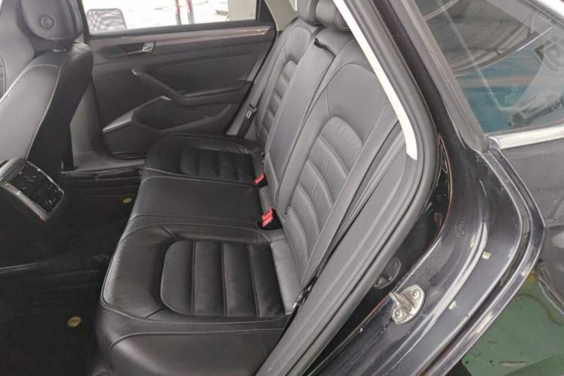 Used Volkswagen Passat 2016 330TSI DSG Luxury Edition Left Rear Seat